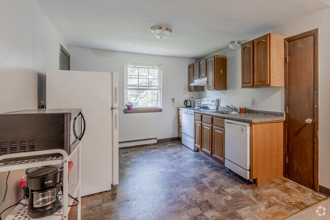 Kitchen / Dining Room - Lantern Court Apartments