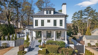 Building Photo - 1812 Wellbourne Dr NE