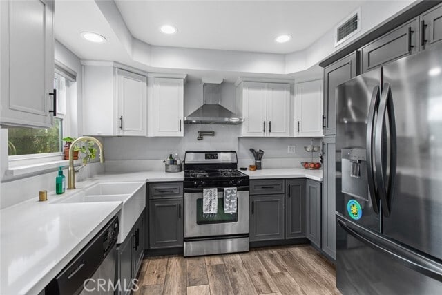 Foto del edificio - 1534 E Wilson Ave