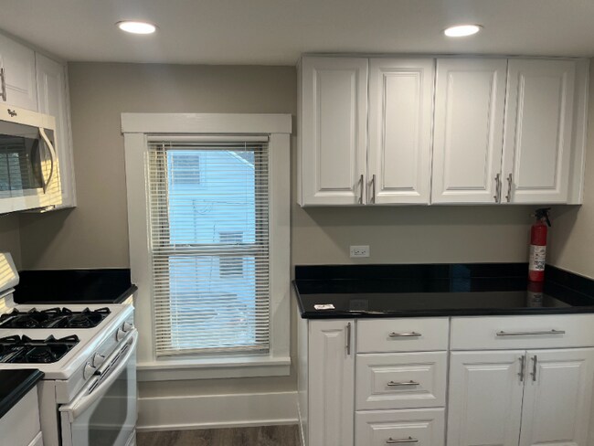 Foto del edificio - 312 S Van Buren St