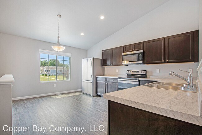 Building Photo - 3826 Rolling Hills Dr