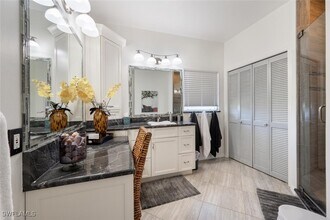 Building Photo - 3858 Riviera Cir