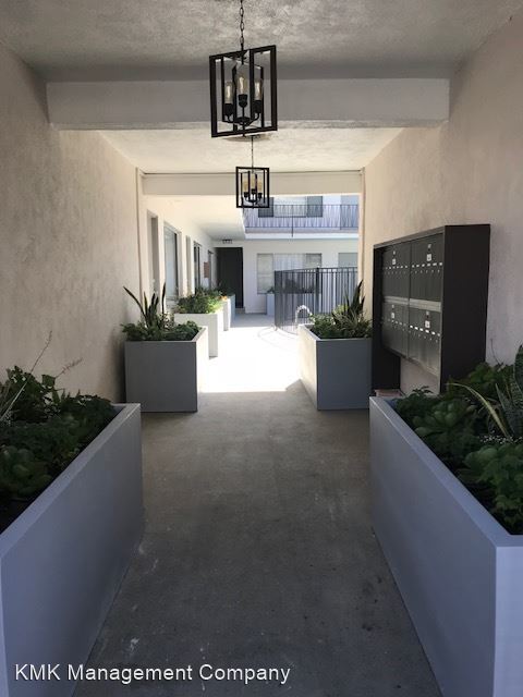 Foto del edificio - 1 br, 1 bath Apartment - 1617-21 S. Westga...