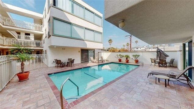 Pool and Inner Courtyard - 201 Calle Miramar