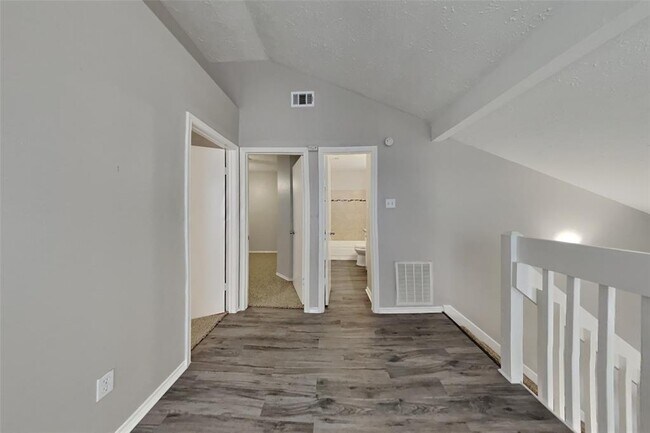 Foto del edificio - 11831 Oakner Dr