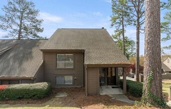 Building Photo - 102 Cambrian Way