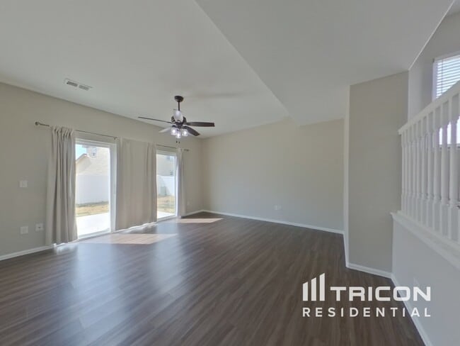Building Photo - 2113 74th Ave Ct