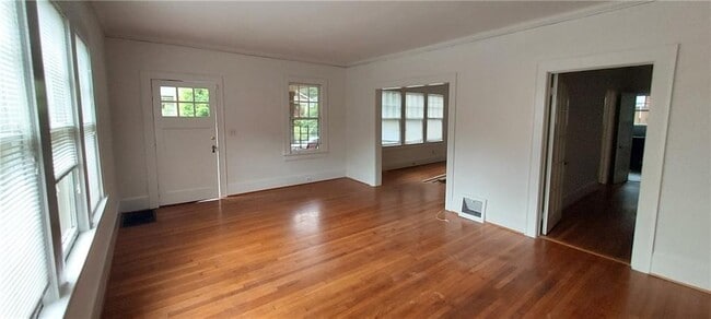 Foto del edificio - 1594 McLendon Ave NE