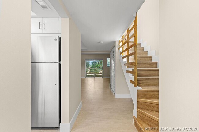 Foto del edificio - 11099 NW 7th St