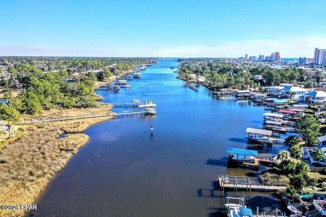 Foto del edificio - 8501 N Lagoon Dr