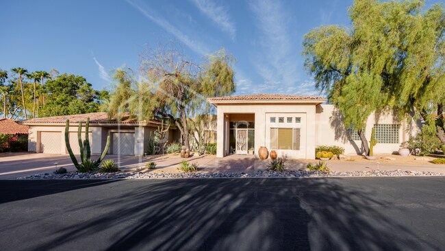 Building Photo - 22218 N La Senda Dr
