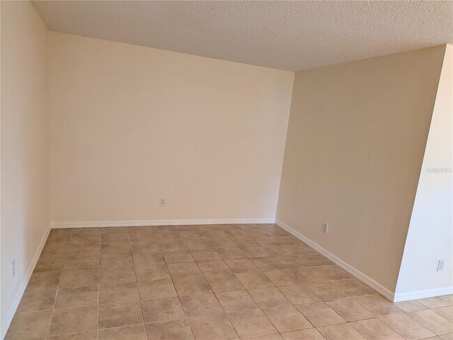Building Photo - 4522 Winding River Way
