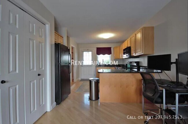 Foto del edificio - 20 River Village Dr