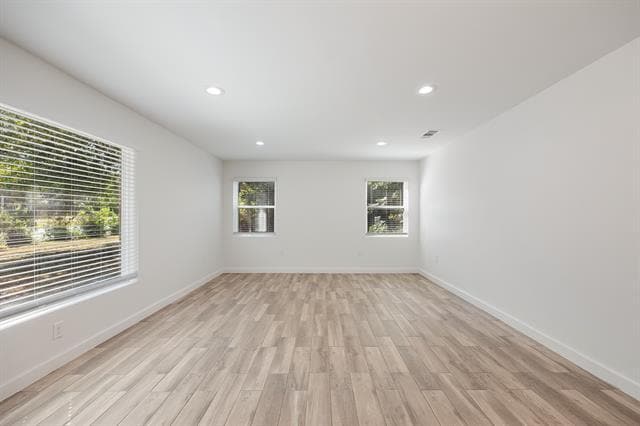 Building Photo - 1606 N Woods St