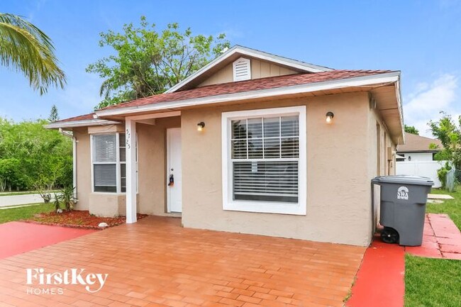 Building Photo - 5725 Boynton Cove Way