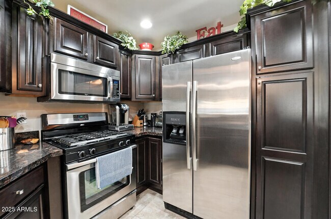Foto del edificio - 5350 E Deer Valley Dr