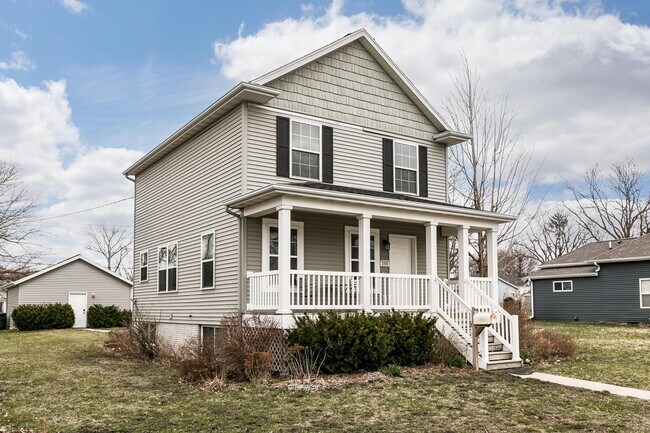 Foto del edificio - 1008 8th St SE