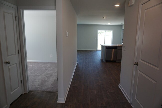 Foto del edificio - 3BR/2BA in Seabrooke community in Leland -...