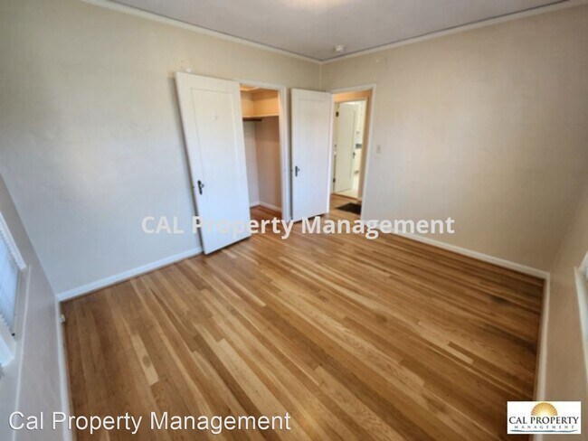 Foto del edificio - 2 br, 1 bath House - 215 E. Acacia St.