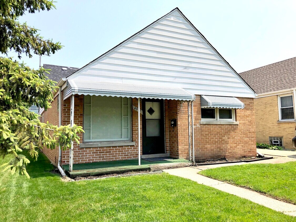 Primary Photo - 4021 Ruby St