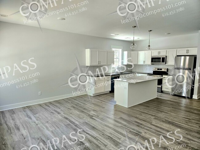 Foto del edificio - 744-746 Sibley St NW