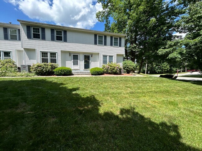 Foto del edificio - Luxury 2 Bedroom Townhome