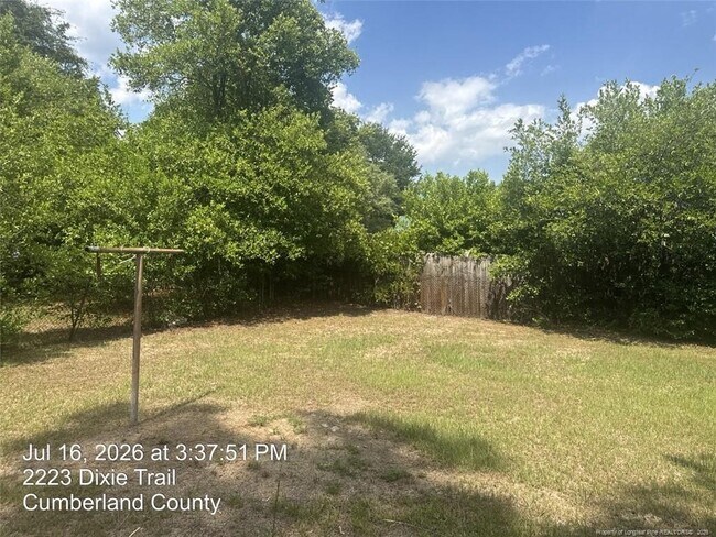 Foto del edificio - 2223 Dixie Trail