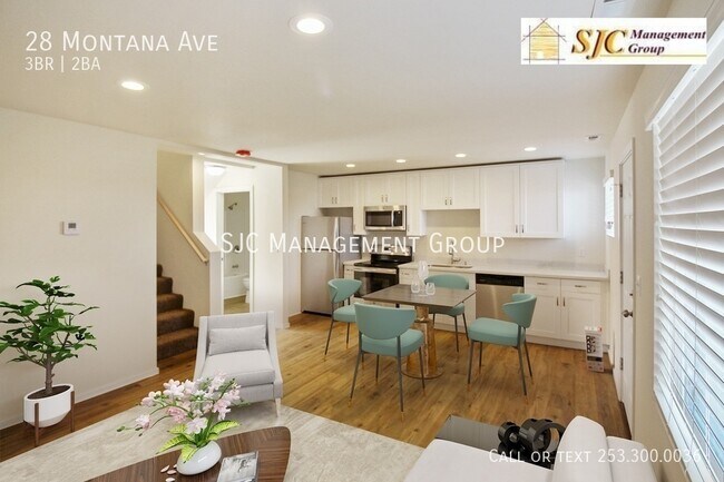 Building Photo - Three Bedroom 2 Bath townhome for rent in ...