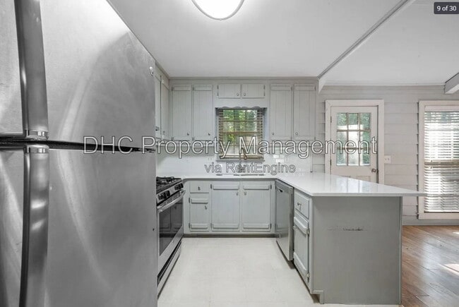 Building Photo - 2966 Brookridge Ct