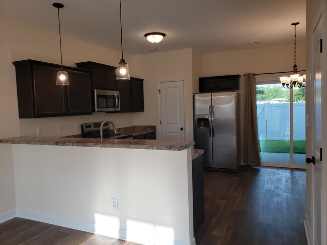 Building Photo - 405 Justice Farm Dr