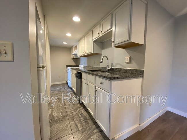 Photo - 66 Lyman St Apartment