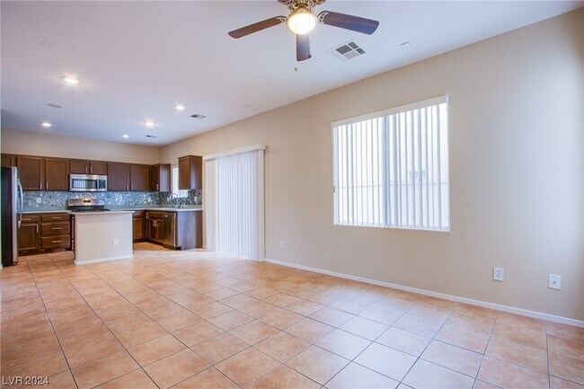 Building Photo - 7968 Cook Islands Ct
