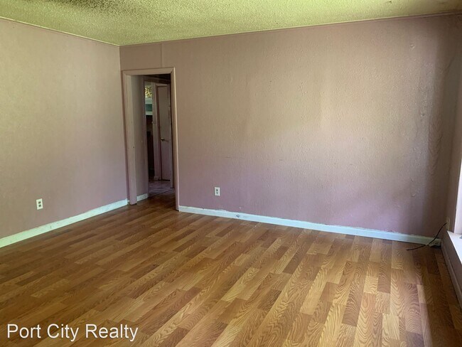 Foto del edificio - 3 br, 1.5 bath House - 4201 Lamar