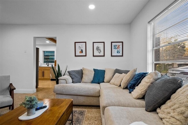 Foto del edificio - 314 W Alva St