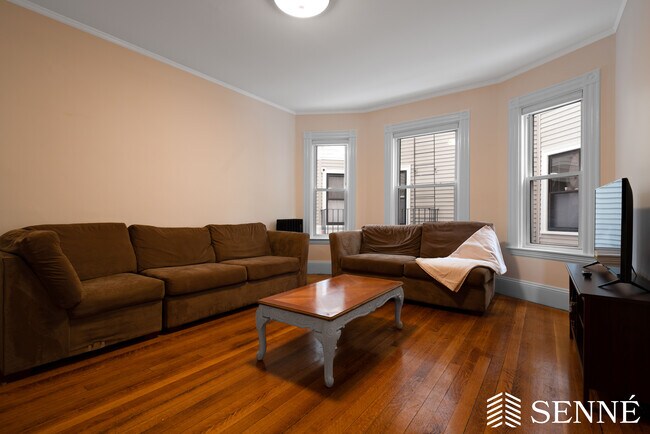 Foto del edificio - 19 Trowbridge St