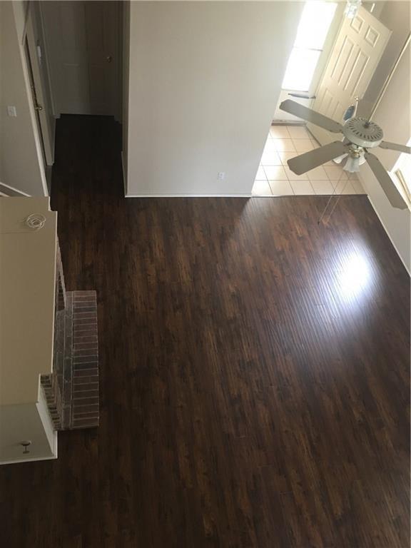 Foto del edificio - 14420 Lilley Brook Cove