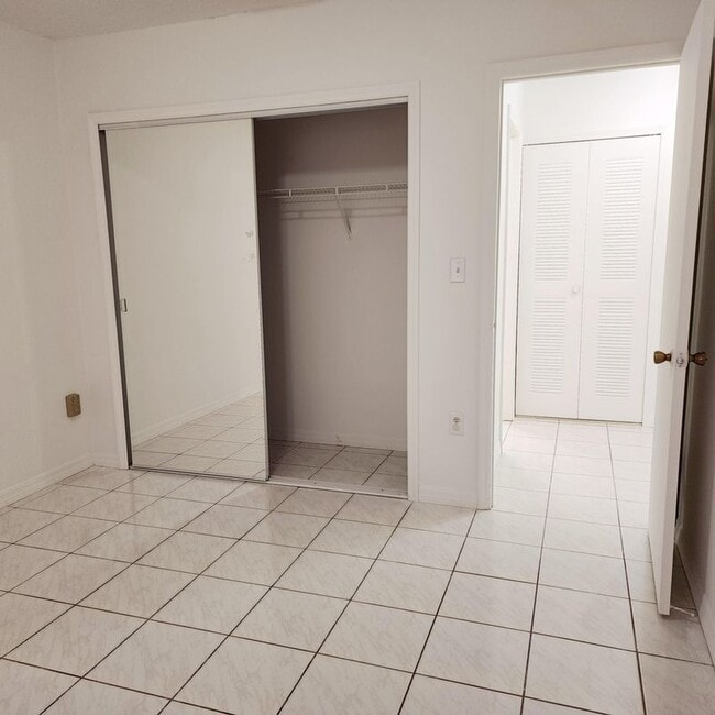 Foto del edificio - 13414 NW 8th St
