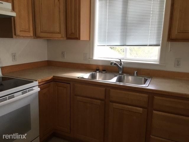 Building Photo - 2 br, 1 bath  - 365 W Roy Rd Apt 3