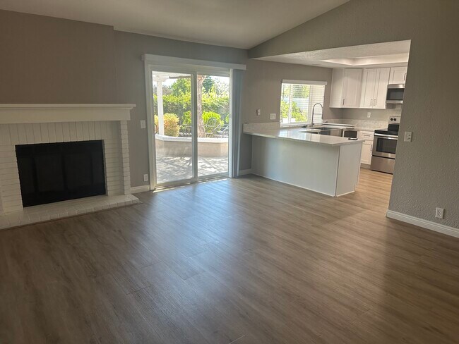 Foto del edificio - 11715 Timberlake Dr