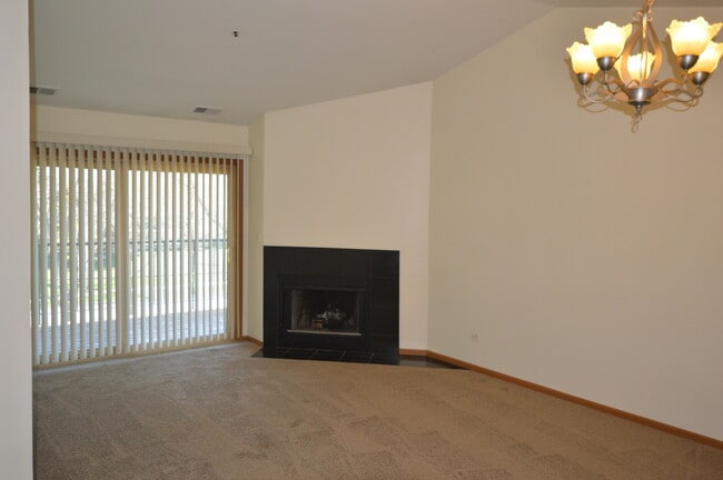 Building Photo - 641 Hapsfield Ln