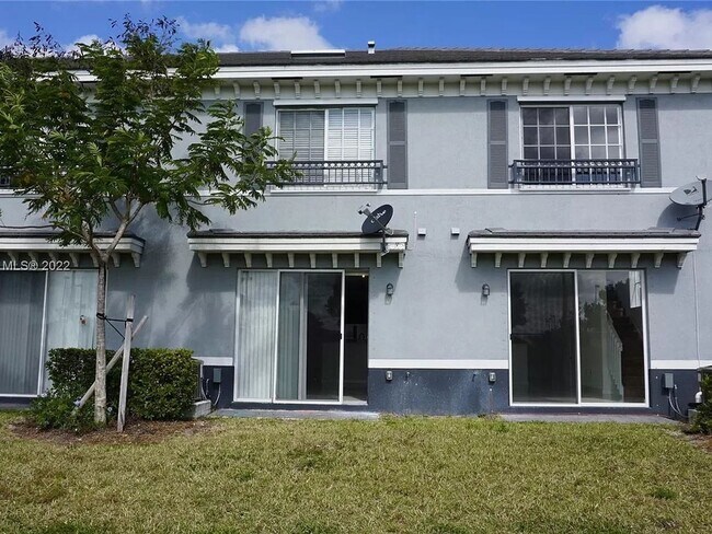 Foto del edificio - 2 Bedroom Townhome in Fort Lauderdale