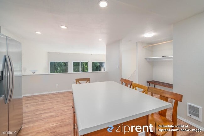 Foto del edificio - 3 br, 2.5 bath Condo - 4 Touchstone Dr, La...