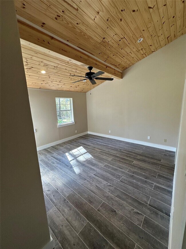 Foto del edificio - 680 Mockingbird Hills Dr