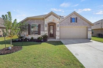 Building Photo - 14620 Little Water Dr