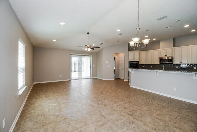 Foto del edificio - 76802 Timbercreek Blvd