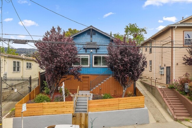 Foto del edificio - 4448 MacArthur Blvd