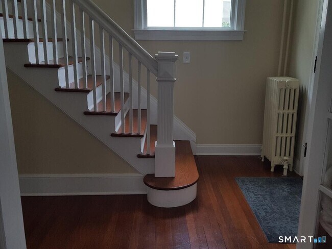 Foto del edificio - 356 Townsend Ave