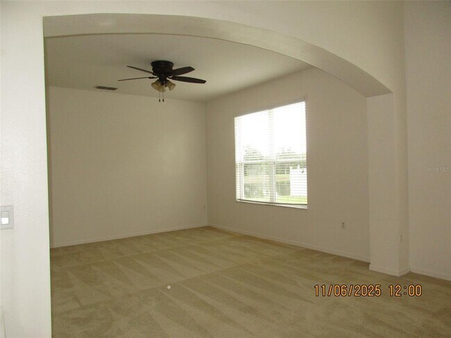 Foto del edificio - 4388 Fawn Lily Way