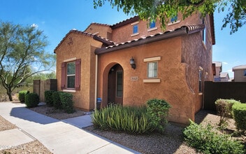 Building Photo - 3663 E Zachary Dr