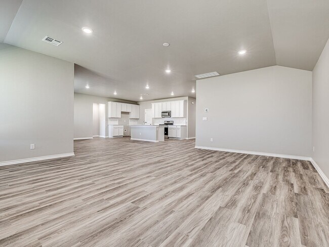 Foto del edificio - Brand New Construction Home + Deer Creek S...
